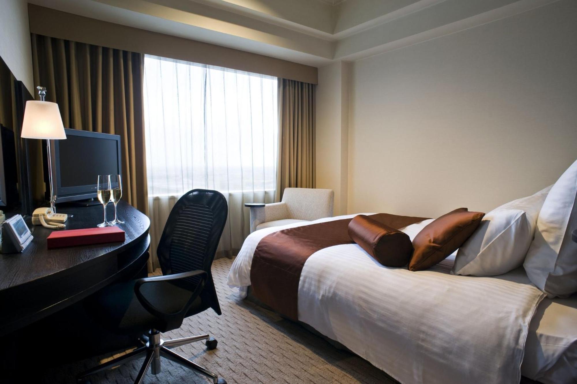 Ana Crowne Plaza Kanazawa By Ihg Exterior photo