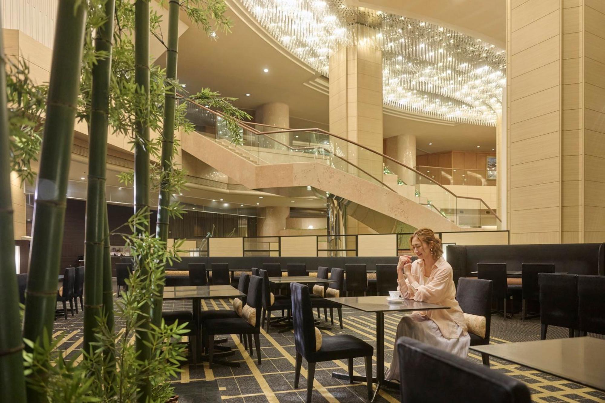 Ana Crowne Plaza Kanazawa By Ihg Exterior photo