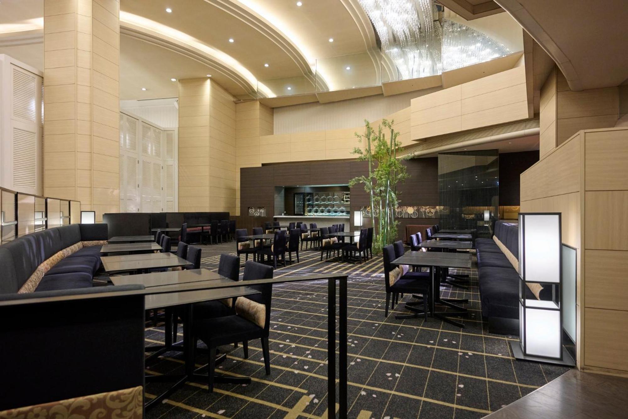 Ana Crowne Plaza Kanazawa By Ihg Exterior photo